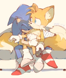 Size: 1100x1296 | Tagged: safe, artist:c52278, artist:狗不理栗子好吃吗, miles "tails" prower, sonic the hedgehog, 2020, cute, duo, frown, gay, hugging from behind, remote controller, shipping, signature, simple background, sitting, sonic x tails